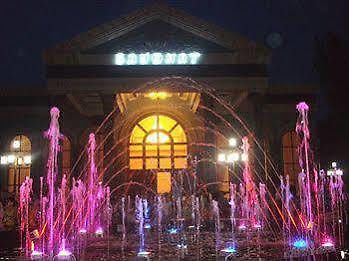 Hôtel Best Eastern Sayokhat à Tachkent Extérieur photo